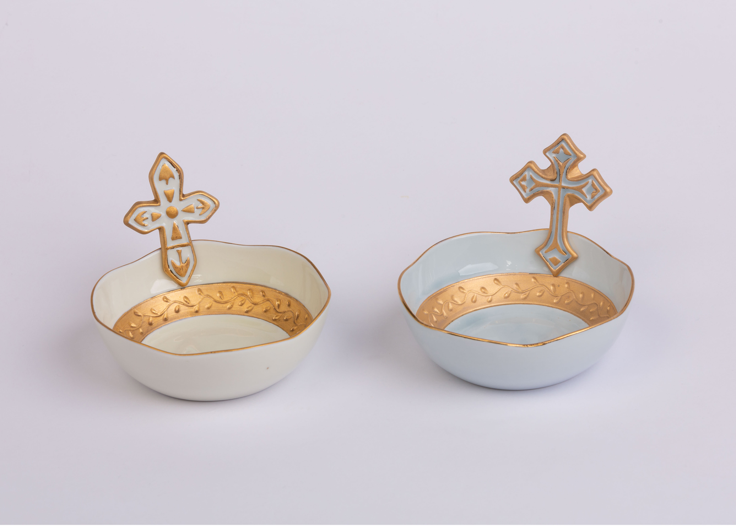 Small Porcelain Cross Bowl